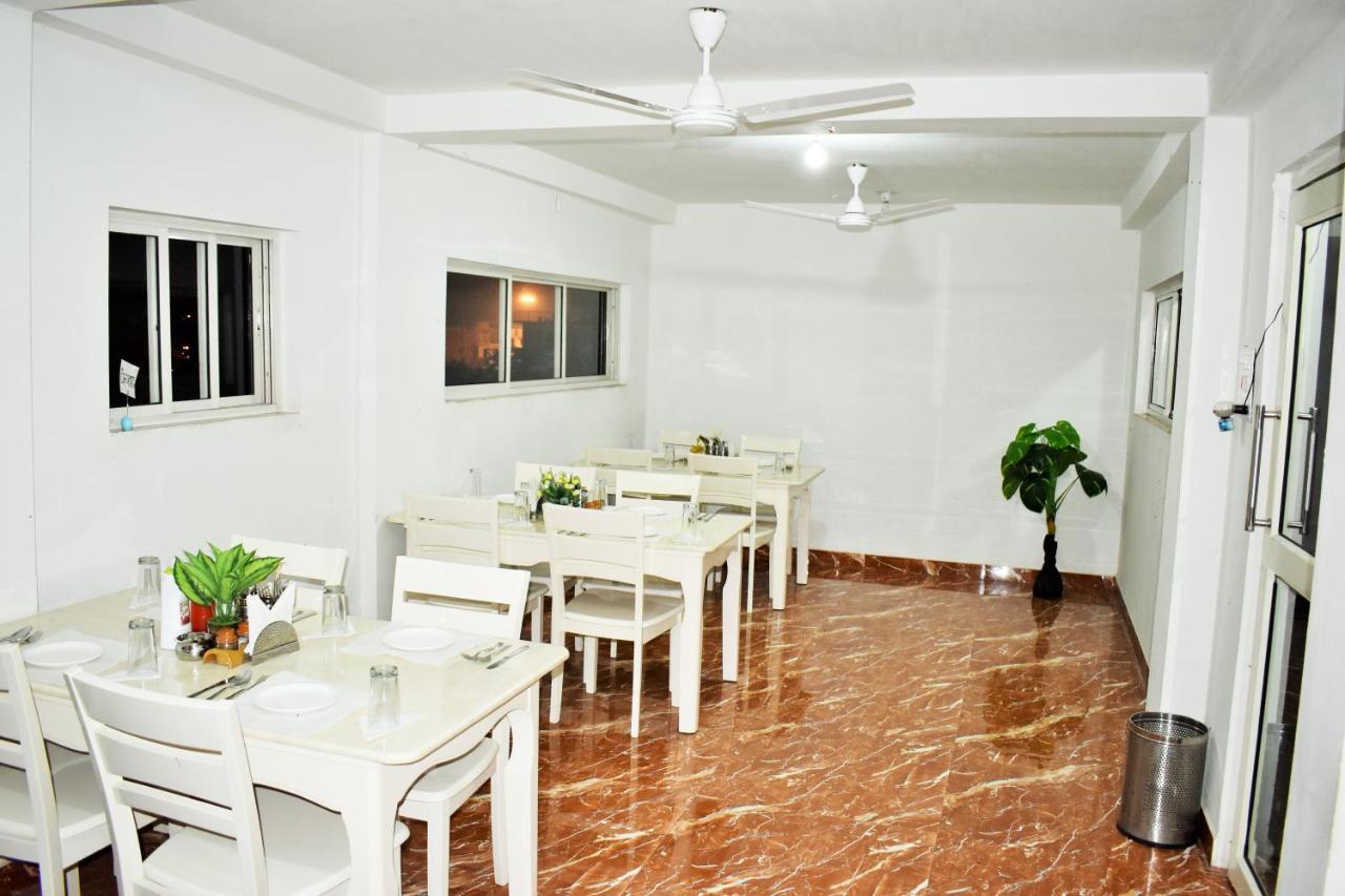 Hotel Sakura House Bodh Gaya Exterior foto